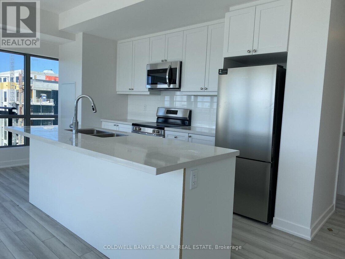 Photo principale - 55-1255 Clarington Blvd