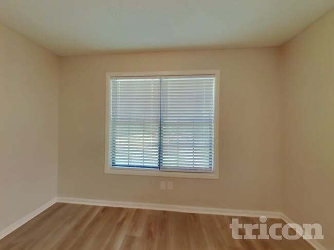 Foto del edificio - 114 Scarborough Ct