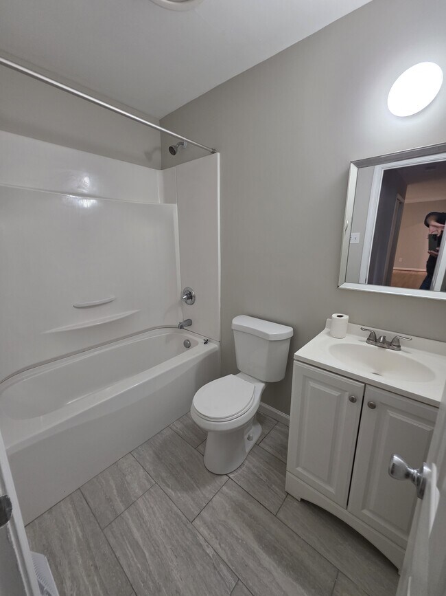 Foto del edificio - 312 Nancy Dr