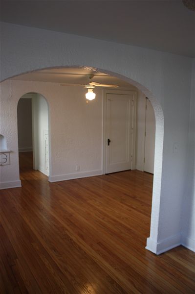 Building Photo - 817 S Park St