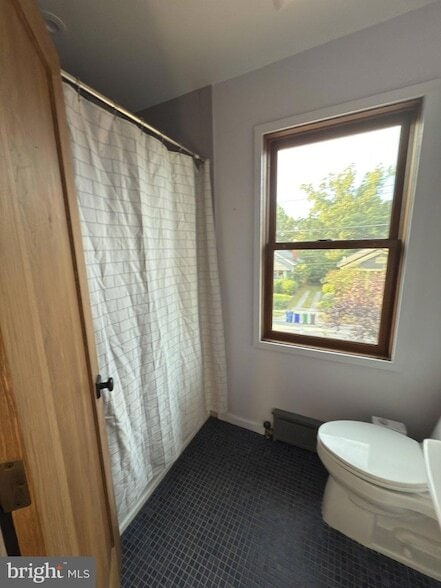 Building Photo - 807 Richmond Ave