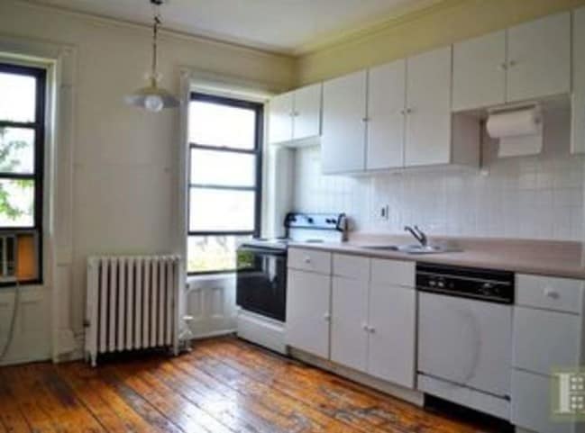 Building Photo - 199 Saint Johns Pl