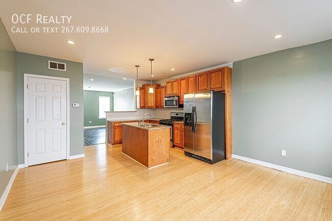 Foto del edificio - 1004 S Chadwick-