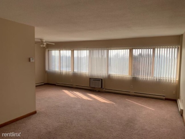 Foto del edificio - 1718 Market Ave N