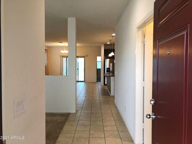 Building Photo - 8457 N 61st Ln