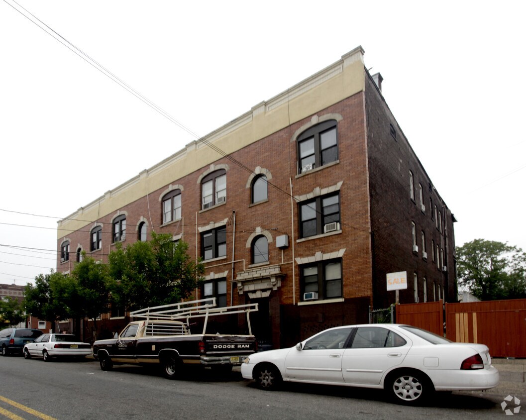 Foto del edificio - 80-86 2nd St