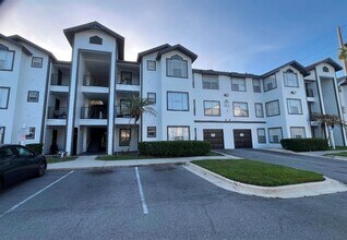 Building Photo - 2217 Grand Cayman Ct
