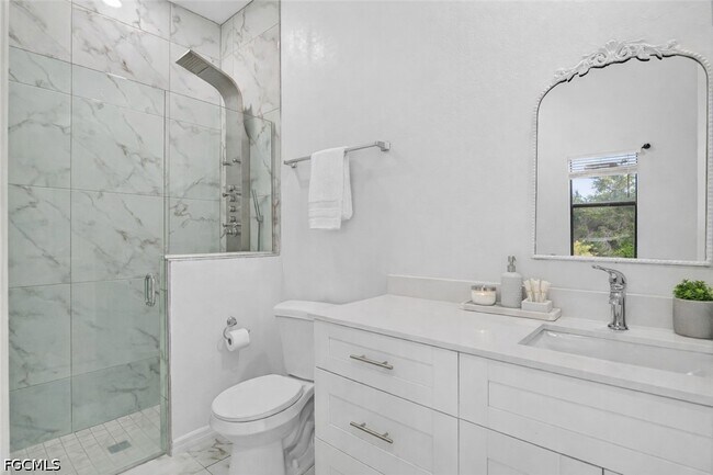 Building Photo - 2513 69th St W