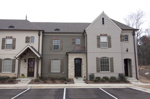 Foto del edificio - 3001 Old Taylor Rd