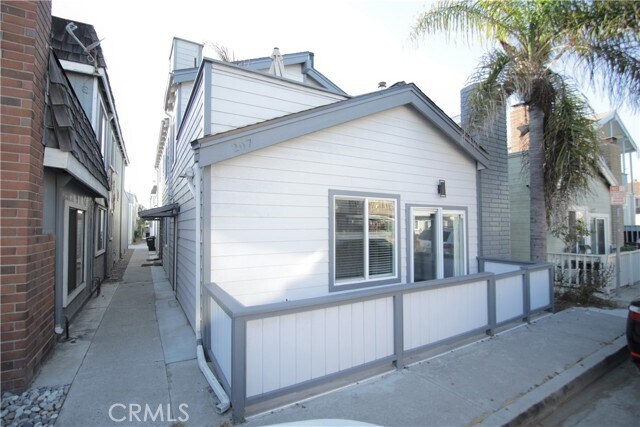 Primary Photo - 207 Lugonia St