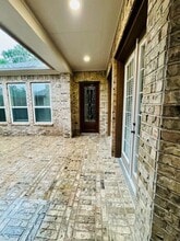 Building Photo - 54 Driftdale Pl