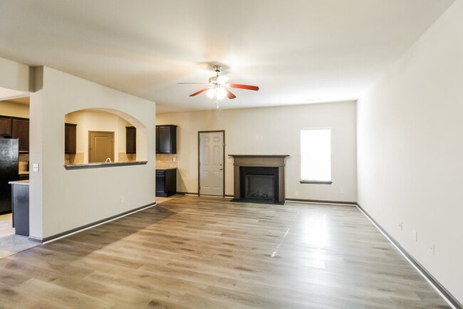 Foto del edificio - 661 Sweet Ashley Way