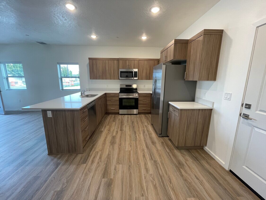 Movado Village Apartments in Meridian, ID