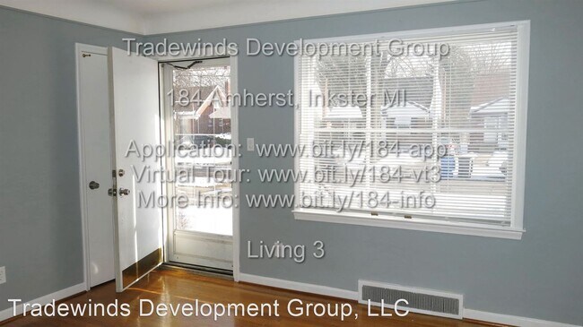 Foto del edificio - 3 br, 1.5 bath House - 184 Amherst St.