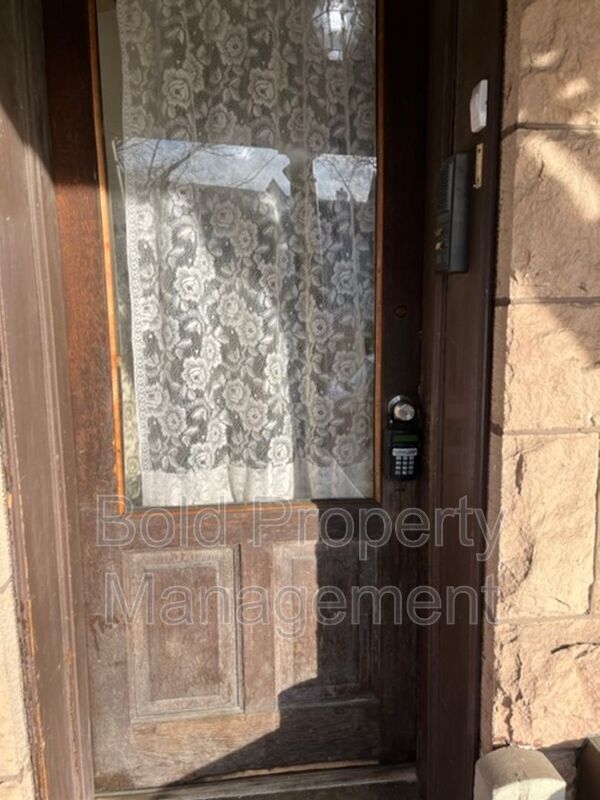 Foto del edificio - 701 N 5th St