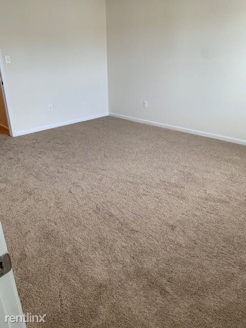 Foto del edificio - 3 br, 2.5 bath Townhome - 5417 Saint Rita Dr