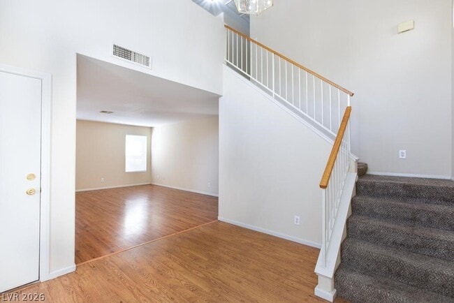 Building Photo - 6533 Elk Creek Ln