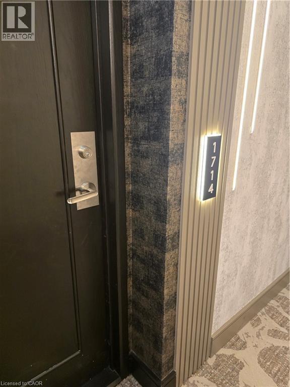 Photo du bâtiment - 1276 Maple Crossing Blvd