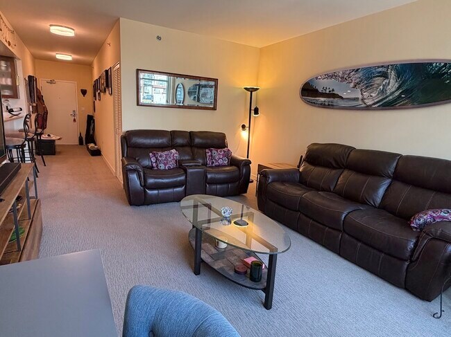 Foto del edificio - 425 W Beech St