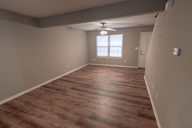 Building Photo - 4004 Snowy Owl Dr