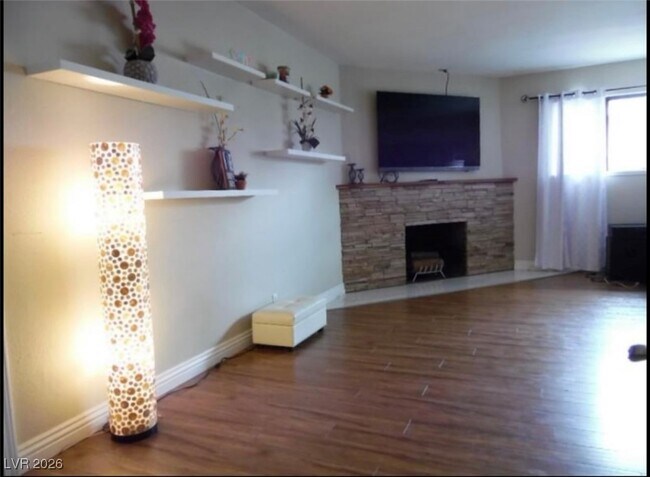 Foto del edificio - 132 Shadow Ln