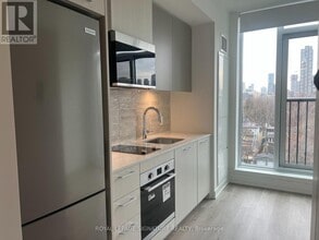 Building Photo - 30 Dreamers Wy