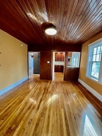 Building Photo - 120 Walden St