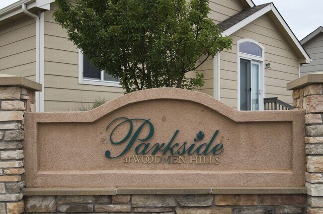 Foto del edificio - **HOLIDAY MOVE IN SPECIAL**