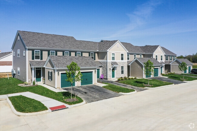 Building Photo - Orange Grand Communities