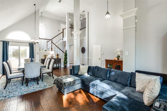 Foto del edificio - 802 Crest Ridge Ct