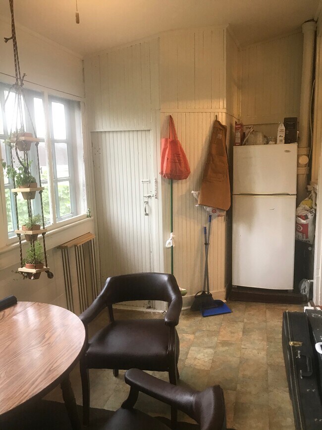Foto del edificio - 7824 Oak St