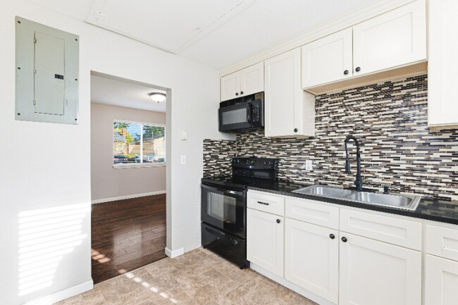 Foto del edificio - 1506-1506 110th St S