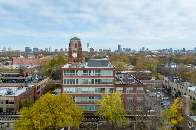 Foto del edificio - Larchmont Lofts
