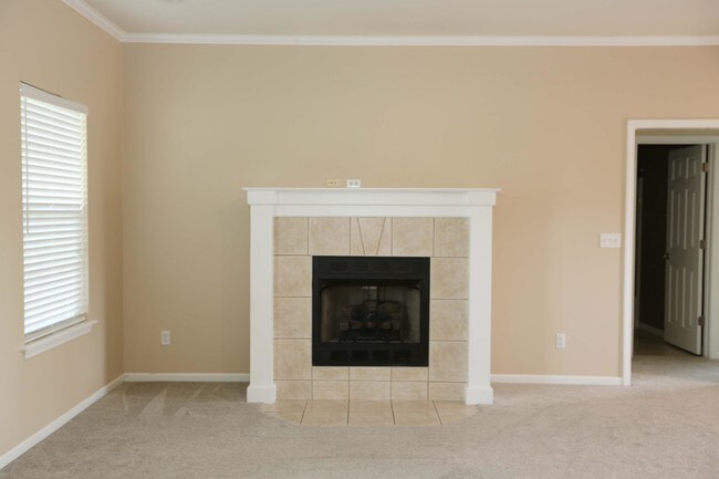 Building Photo - 5504 Kelsey Dr