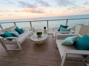 Building Photo - 3951 S Ocean Dr