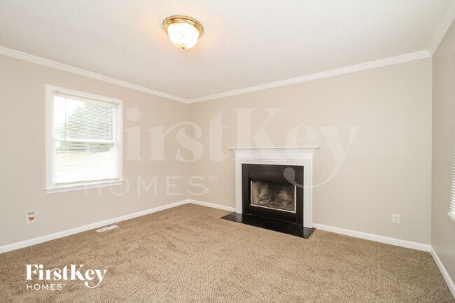 Foto del edificio - 5010 Promise Land Ct