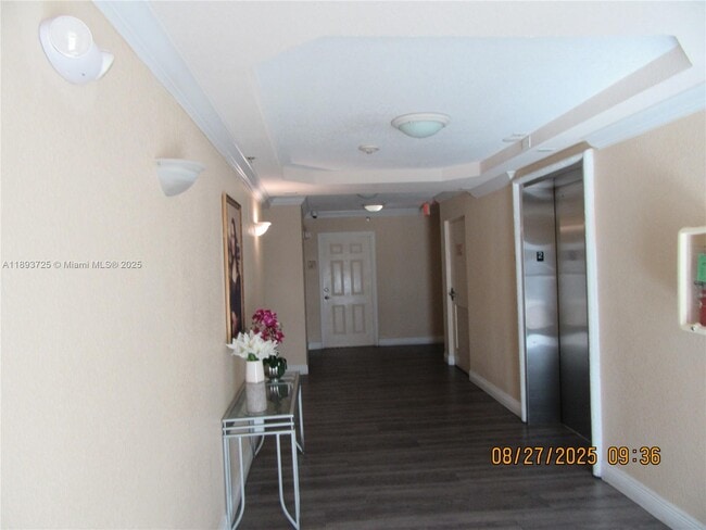 Foto del edificio - 2475 NW 16th St Rd