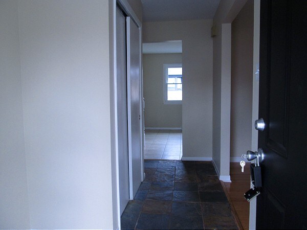 Building Photo - 16905 Clyde Ave