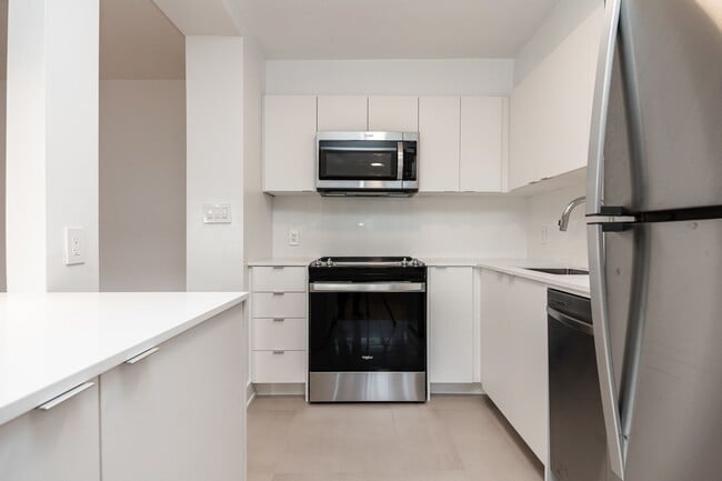 Building Photo - 263 Dixon Rd