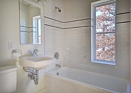 Building Photo - Carberry Apartments
