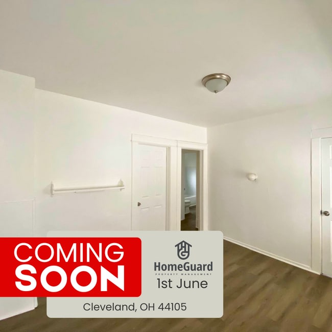 Building Photo - 9522 Dunlap Ave