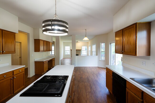 Foto del edificio - 2803 Bluewater Cir