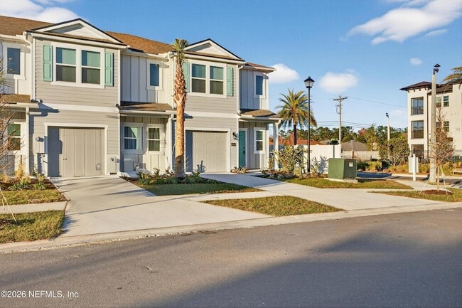 Building Photo - 1460 Jeremiah St