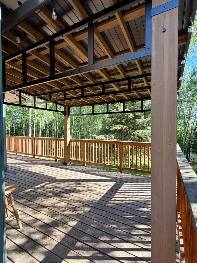 Building Photo - 2585 Stellar Way