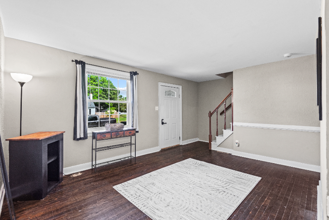 Foto del edificio - 206 E 37th St