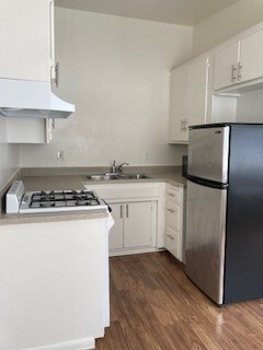 One Bedroom Kitchen - 19 Breeze Ave