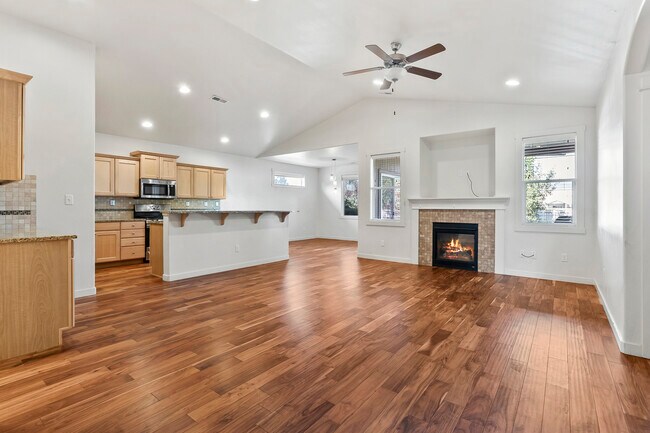 Building Photo - 120 S Voyage Ave