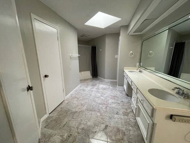 Foto del edificio - 131 Spanish Moss Ln