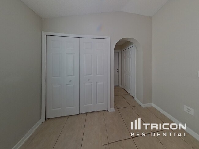Foto del edificio - 3269 Hunters Chase Loop