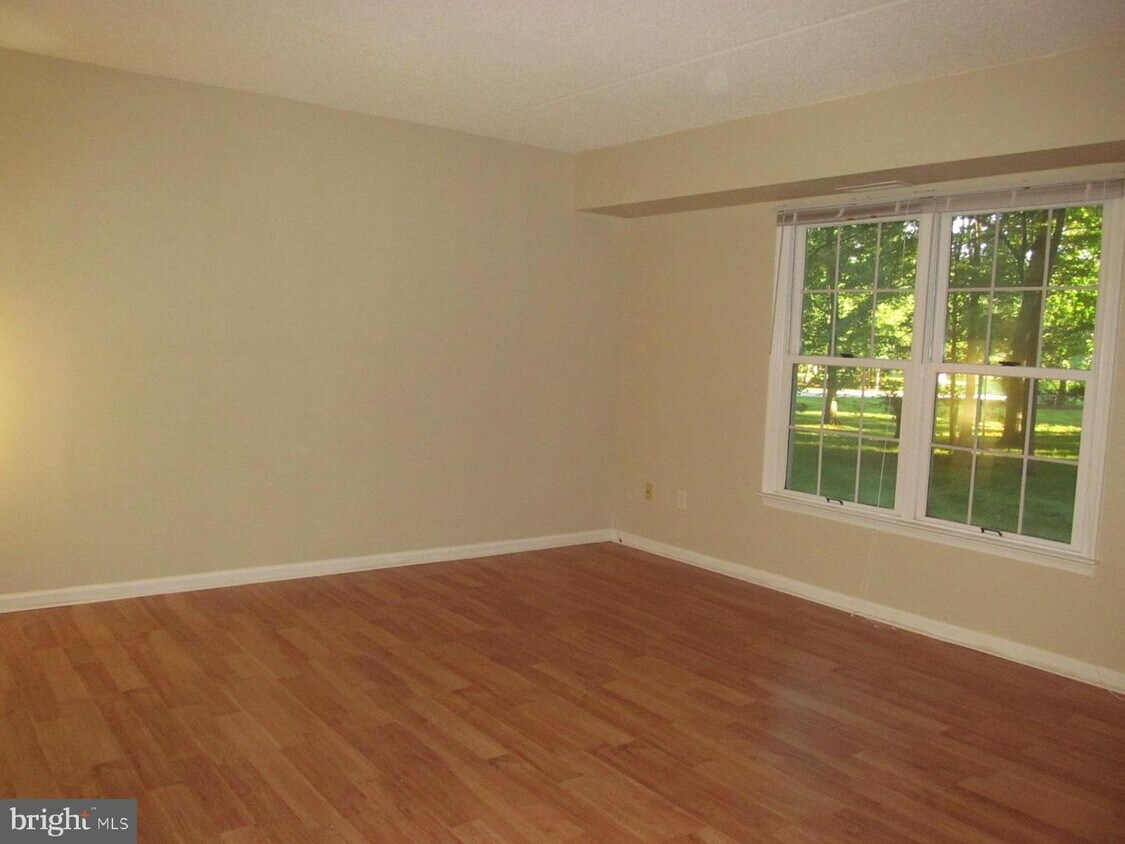 1803 N Glen Dr, Glen Mills, PA 19342 Room for Rent in Glen Mills, PA